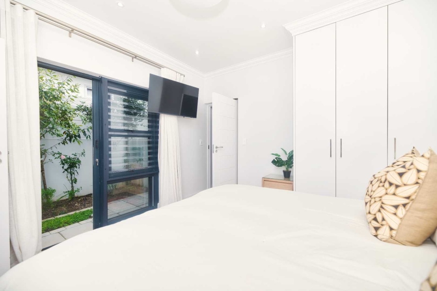 6 Bedroom Property for Sale in Hermanus Heights Western Cape